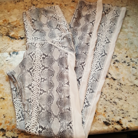 Leggings by Emily Hsu - Picture 1 of 5